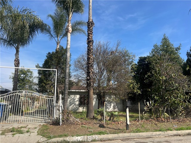 Property photo of 1972 W Lincoln AV