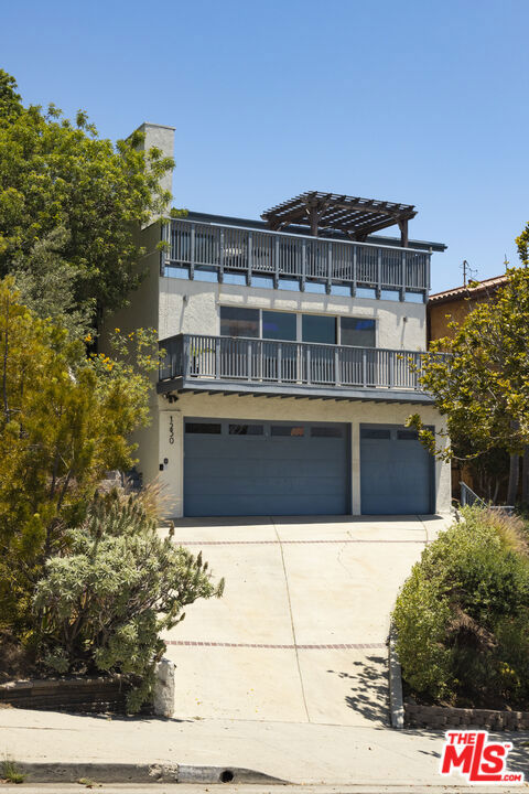 Property photo of 1230 Silvius AV