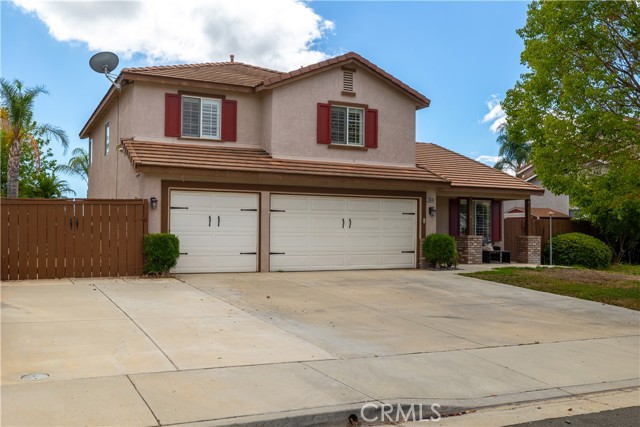 Property photo of 23513 Mountain Breeze Dr