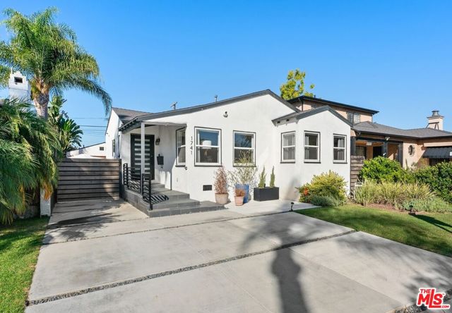 Property photo of 1741 S Spaulding AV