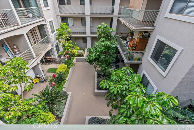 Property photo of 555 Maine Ave #320