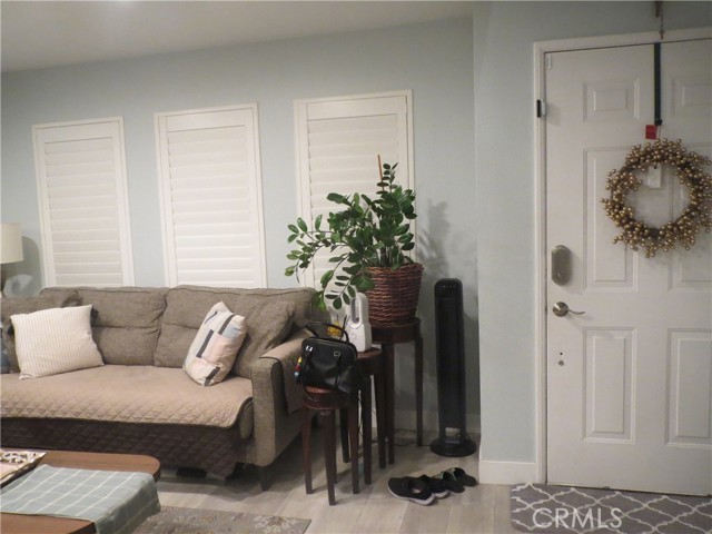 Property photo of 406 E Center