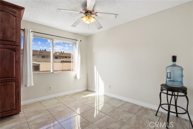 Property photo of 9200 Palm ST