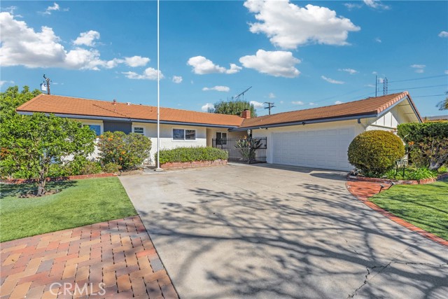 Property photo of 1603 E Chestnut Ave