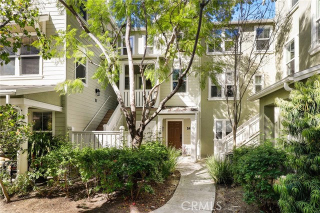 Property photo of 52 Valmont WY