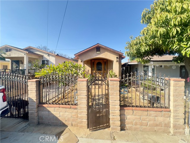 Property photo of 223 S Kern AV