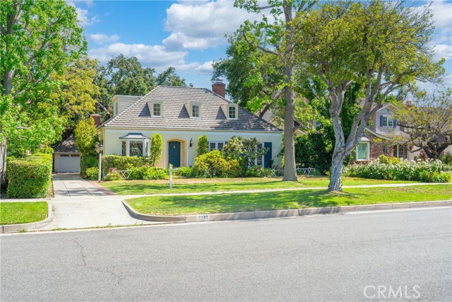 Property photo of 2370 Melville DR