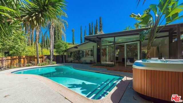 Property photo of 8090 Mulholland DR