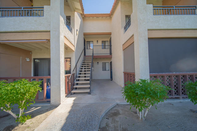 Property photo of 78650 Avenue 42
