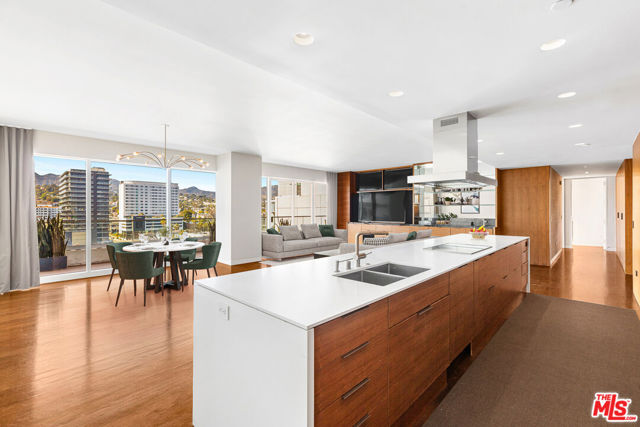 Property photo of 6250 Hollywood BL