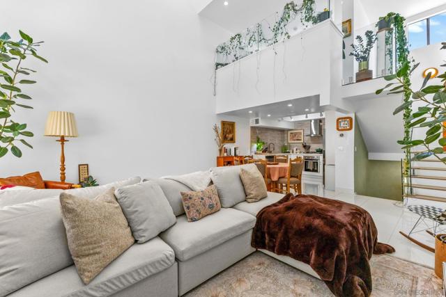 Property photo of 10926 Bluffside Dr
