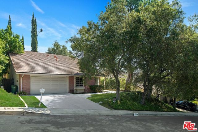 Property photo of 2644 Basil LN