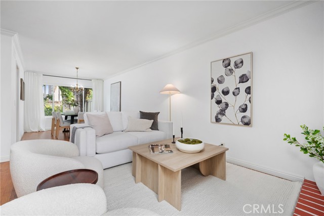 Property photo of 43 W Yale Loop
