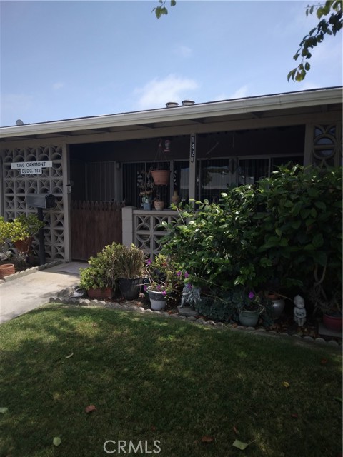 Property photo of 1360 Oakmont Rd 142J M-6