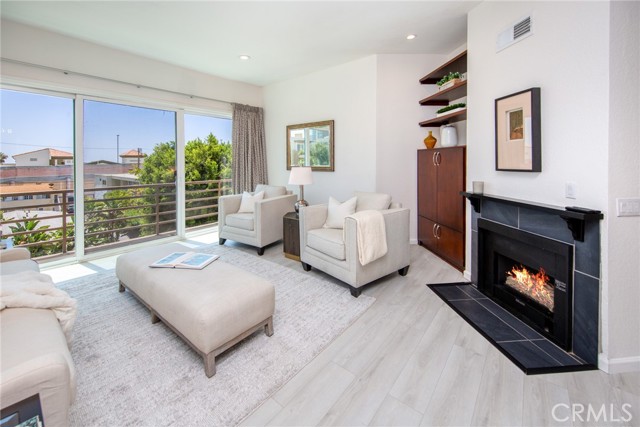 Property photo of 11949 Goshen AV