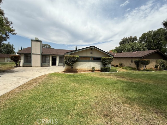 Photo of 1009 E Palm Av