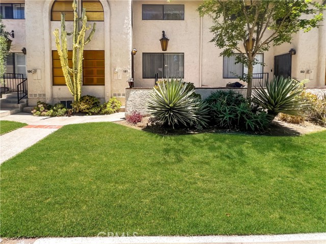 Property photo of 400 S Flower ST