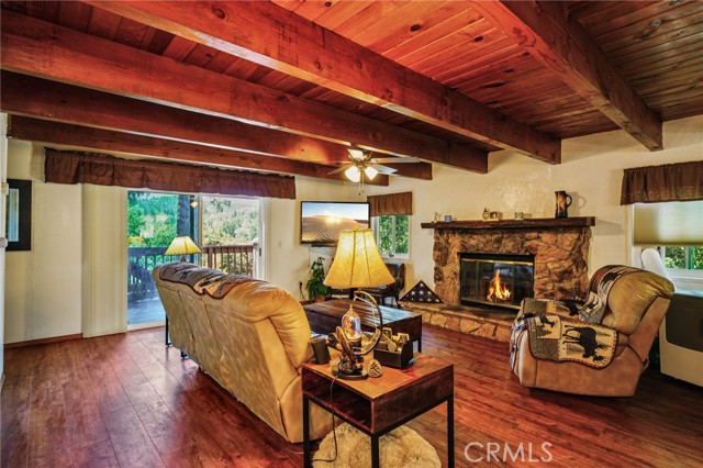 Property photo of 463 Delle DR
