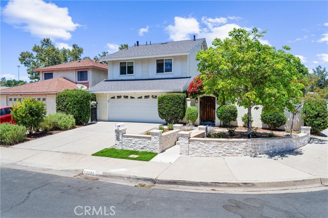 Property photo of 27231 Eastridge DR