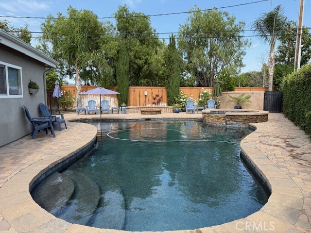 Photo of 4942 Van Buren St