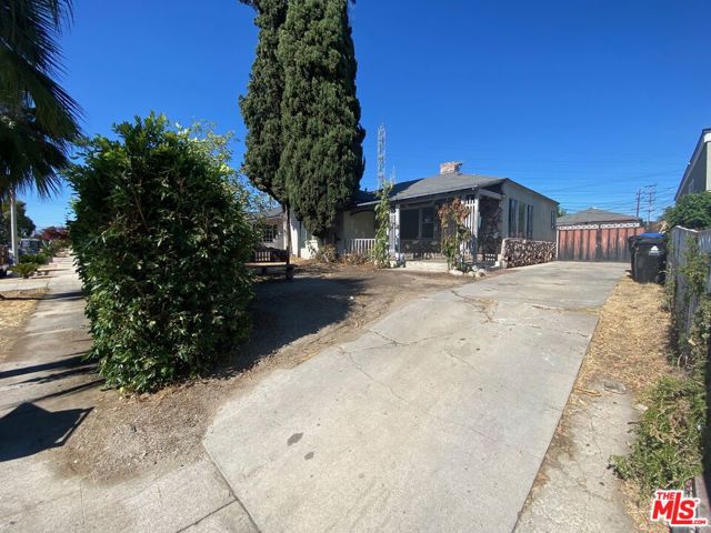 Property photo of 6624 Farmdale AV