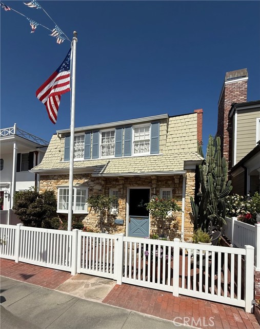 Photo of 308 Coral Av