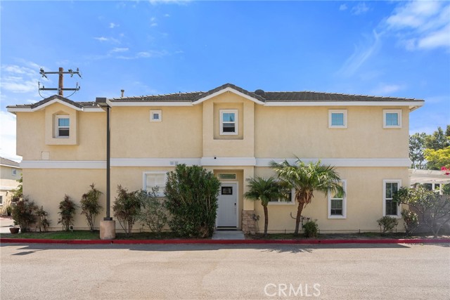 Property photo of 10860 Jasmine LN