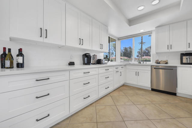 Property photo of 38 Malaga DR