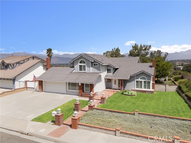 Property photo of 944 Heritage DR