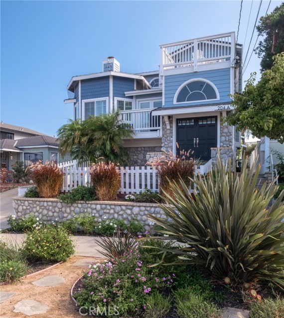 Property photo of 204 N Lucia AV
