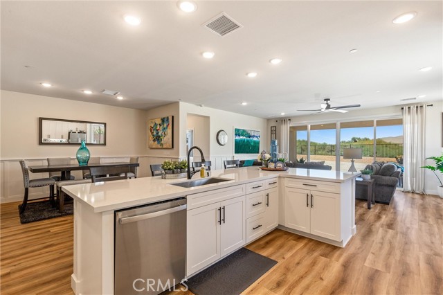 Property photo of 42695 Torno Pl