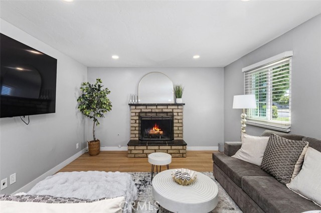 Photo of 123 E Wilson