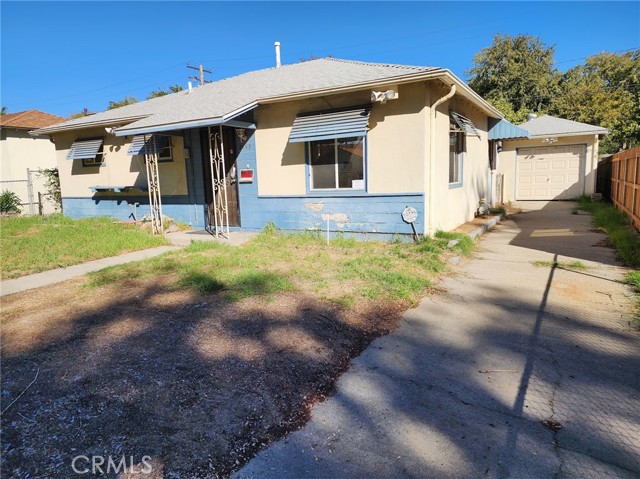 Property photo of 2443 Roxbury