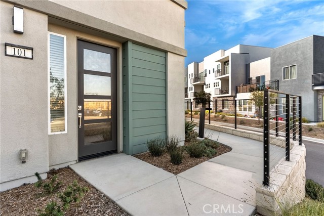 Property photo of 27410 N Merlin PL