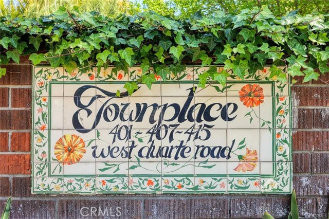 Property photo of 415 W Duarte RD