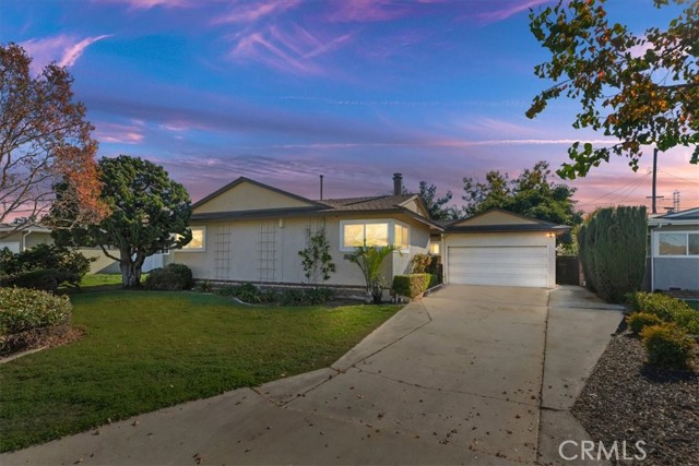 Property photo of 2122 W Harle