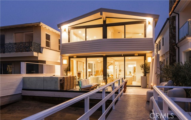 Property photo of 1344 W Bay AV