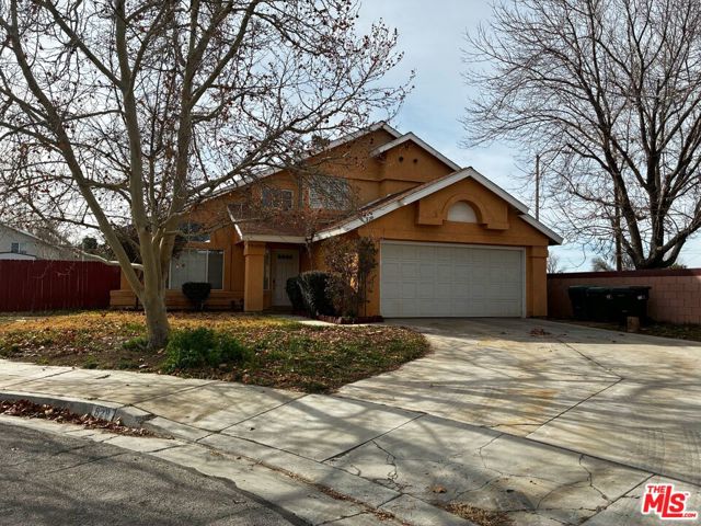 Property photo of 828 Jason CT