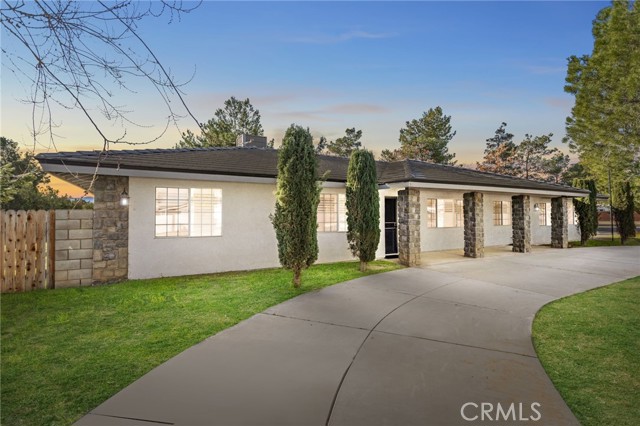 Property photo of 17041 Fairburn ST