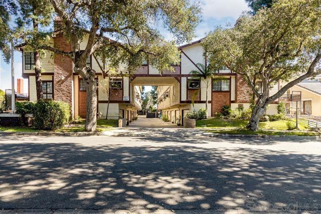 Property photo of 326 N CURTIS Avenue