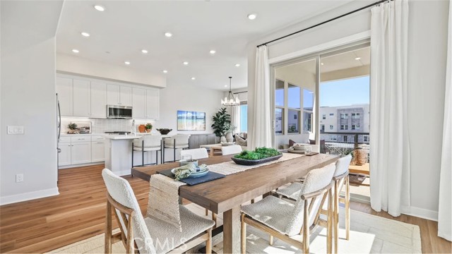 Property photo of 1315 Snowberry PL