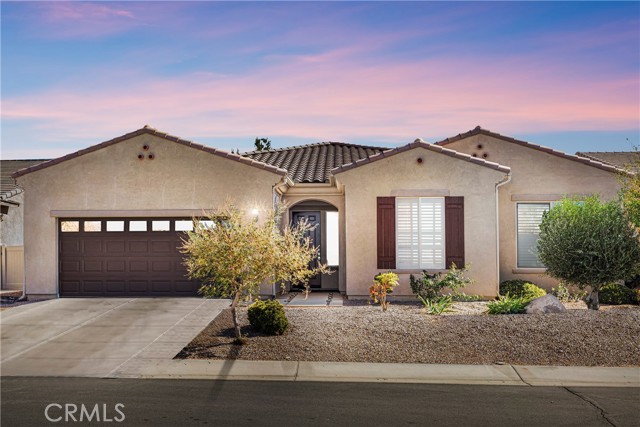 Property photo of 19255 Castana ST