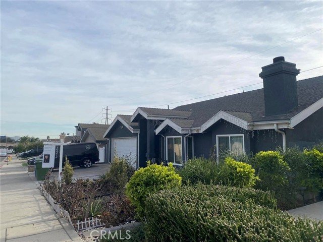 Property photo of 11529 Hunnewell AV