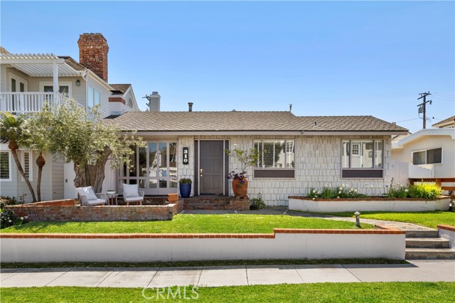 Property photo of 310 Marigold AV