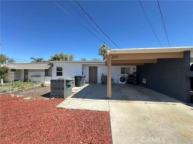 Property photo of 309 Santo DR