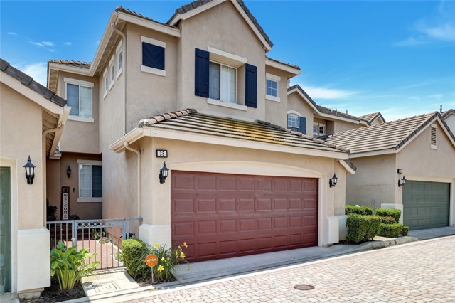 Property photo of 35 Seacountry LN