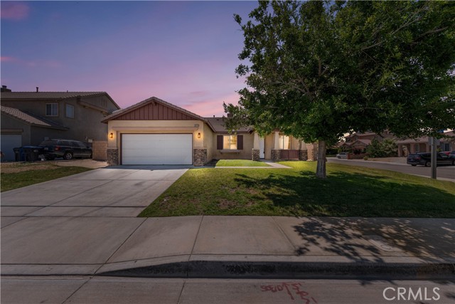 Property photo of 38181 Silver CT