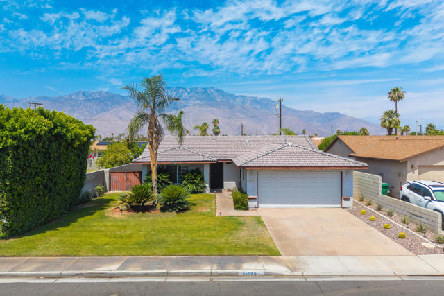 Property photo of 31575 Avenida Maravilla
