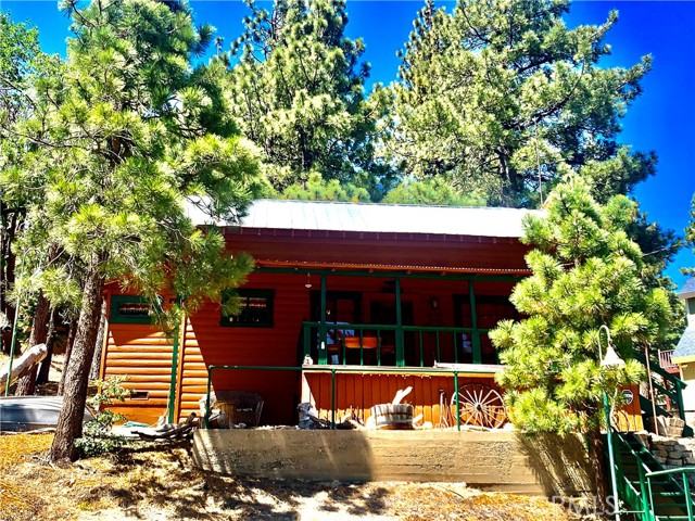 Property photo of 33140 Juniper LN