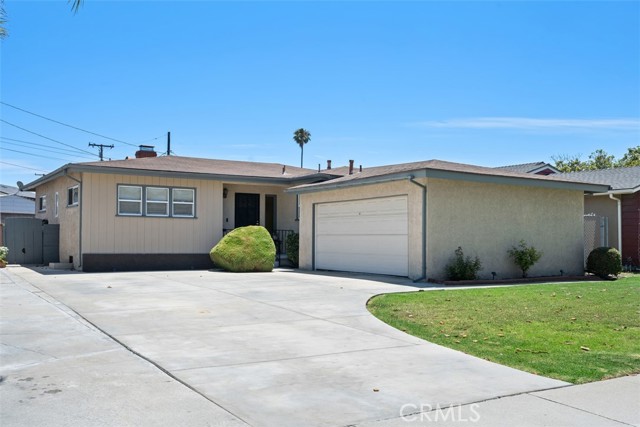 Photo of 18028 Falda Av